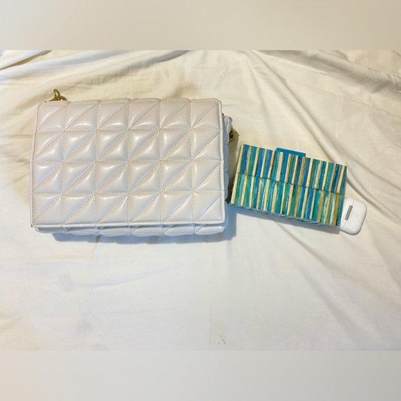 Quilted chain bag - Picture 4 of 6